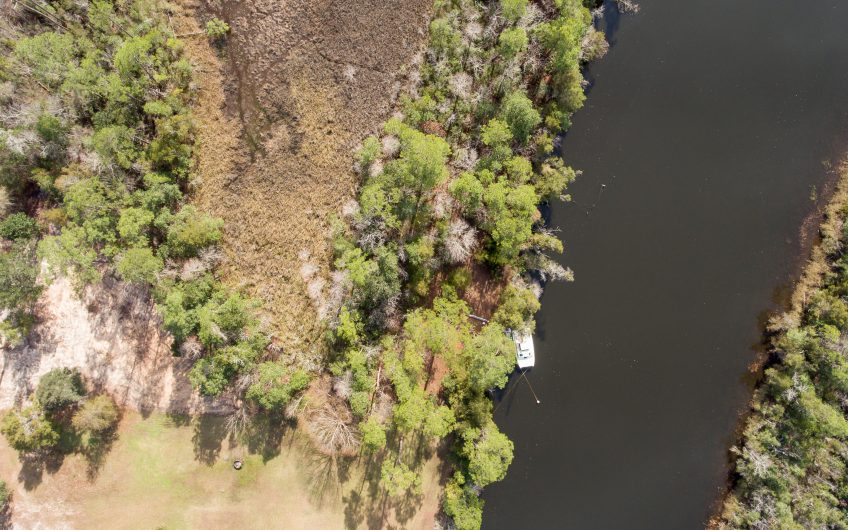 Peaceful Private Waterfront Property on Blackwater River
