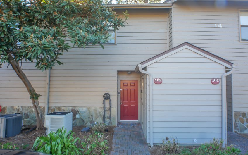 30A Town-Home just minutes from Seaside!
