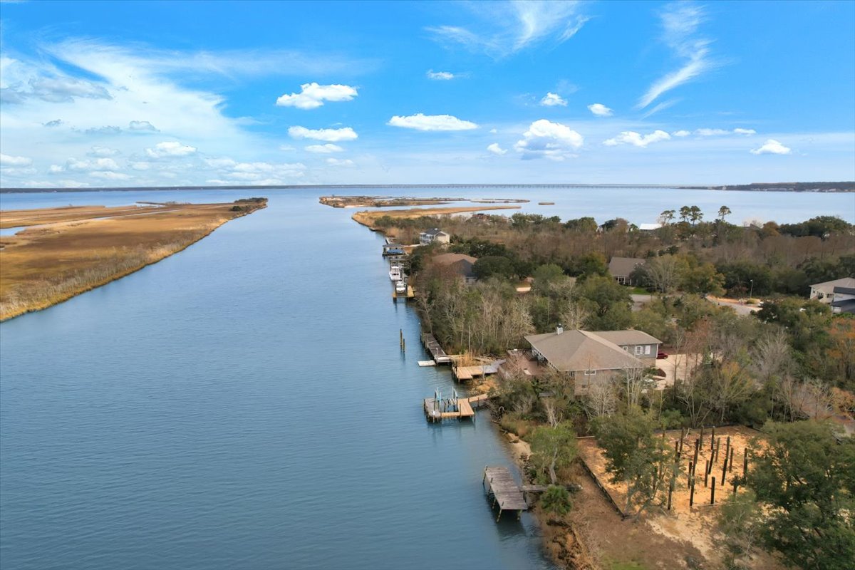 191 Feet of Deep Waterfront in Mackey Key Subdivision